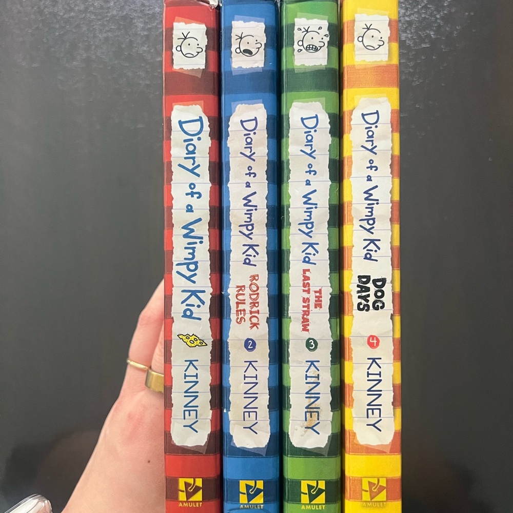 Diary of a Wimpy Kid Box of Books 1-4 Hardcover Set
